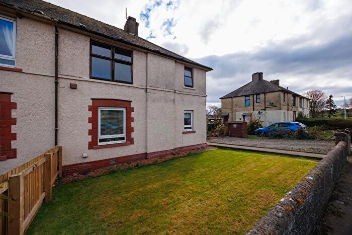 2 Bedroom Flat For Sale In Stratheden Place, Auchtermuchty, Fife, KY14