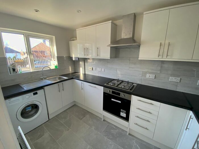 2 Bedroom Semi-Detached House To Rent In Cavalier Terrace, Bramhope Lane, London, SE7