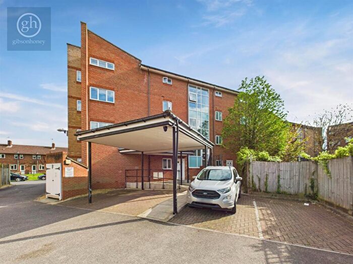 1 Bedroom Apartment To Rent In Bridgwater Road, Ruislip, Middlesex, HA4