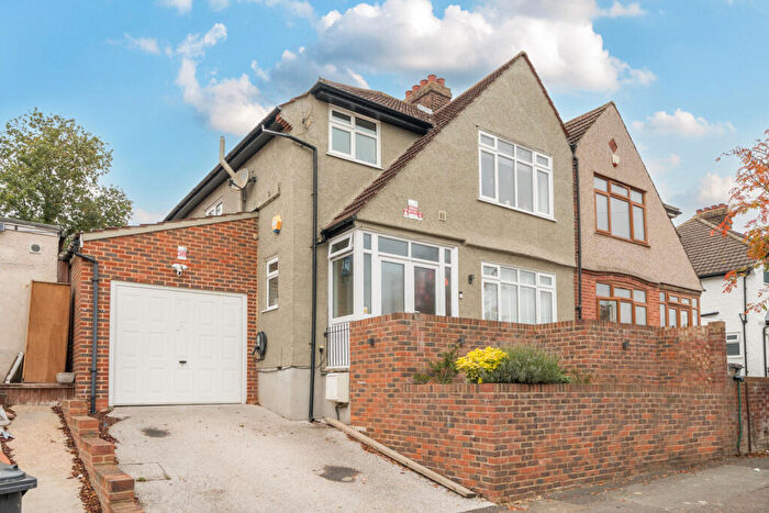 4 Bedroom Semi-Detached House For Sale In Thornton Road, Bromley, BR1