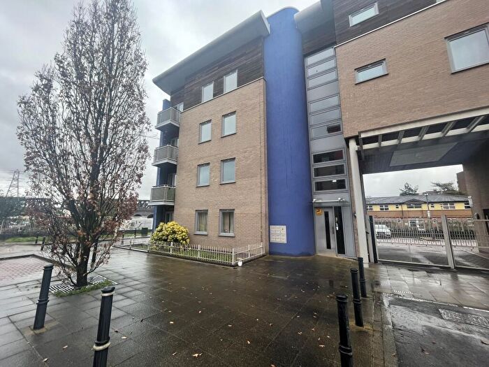 2 Bedroom Apartment For Sale In Cubitt Way, Peterborough, PE2