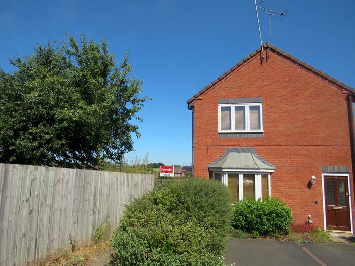 2 Bedroom Maisonette To Rent In Horsepool Hollow, Leamington Spa, CV31