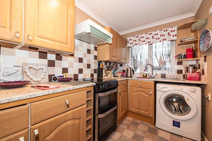 2 Bedroom Retirement Property For Sale In Magdalen Court, Ersham Road, CT1