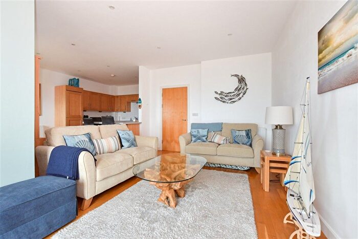 2 Bedroom Flat For Sale In Hurst Point View, Hurst Point View, Totland Bay, Isle Of Wight, PO39