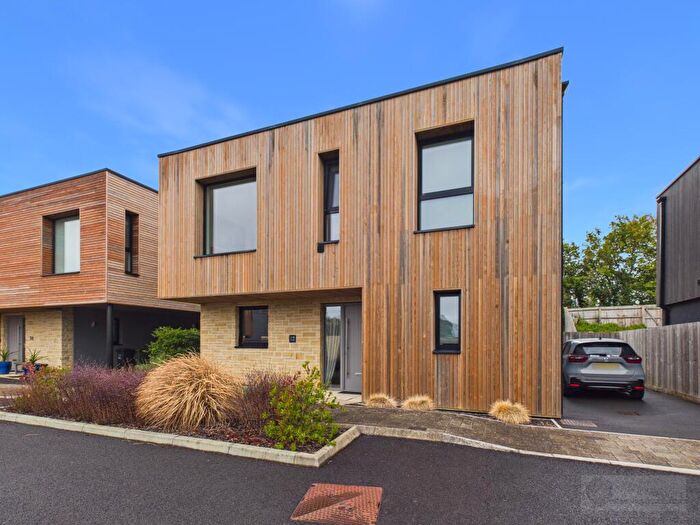 3 Bedroom Detached House For Sale In Cogley Road, Bruton, BA10