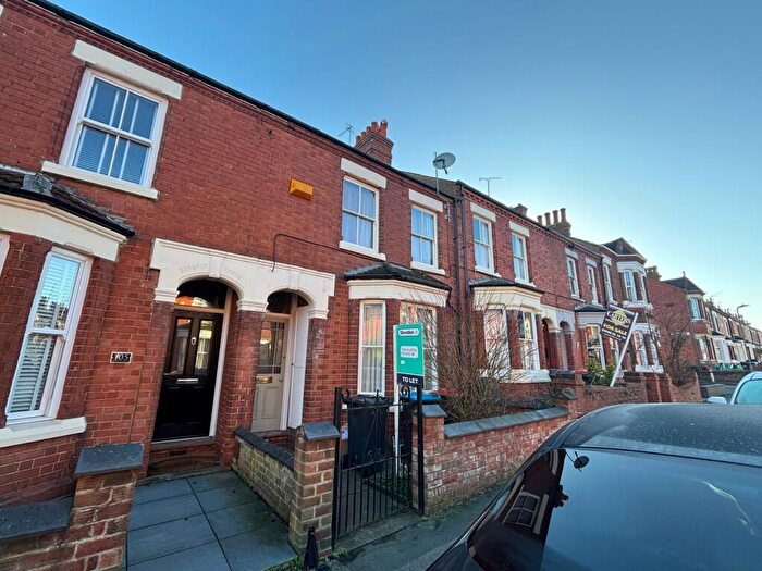 2 Bedroom Terraced House To Rent In Windsor Street, Wolverton, Milton Keynes, MK12