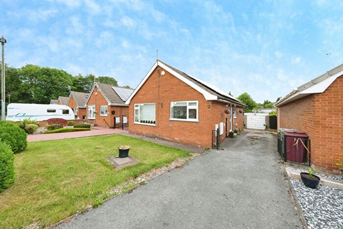 2 Bedroom Detached Bungalow For Sale In Danbury Close, Grassmoor, Chesterfield, S42