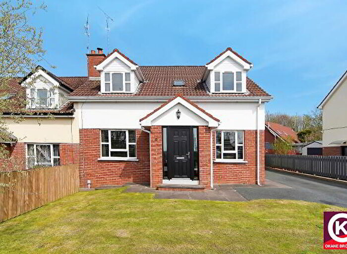 4 Bedroom Semi-detached Chalet Bungalows For Sale In Pinefield Drive, Killyclogher, Omagh, BT79