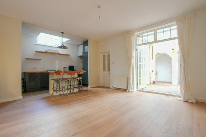 2 Bedroom Apartment To Rent In Belgrave Place, Brighton, BN2
