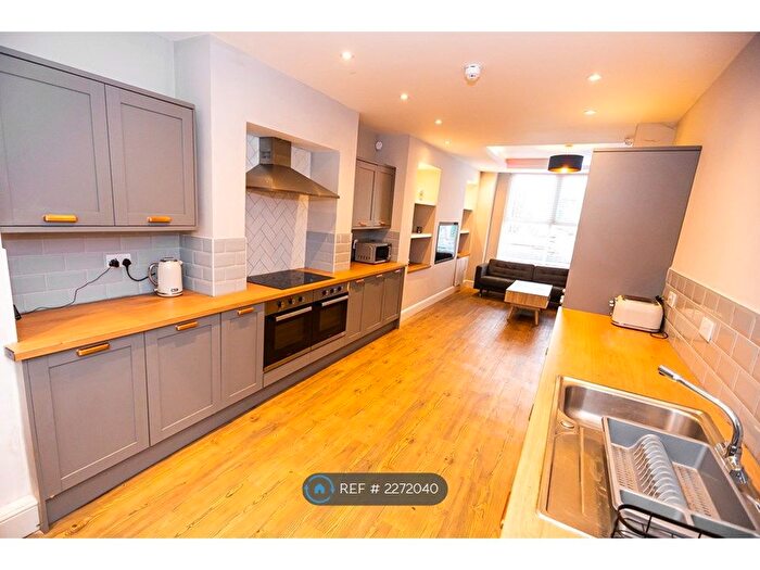 6 Bedroom Terraced House To Rent In Lawrence Road, Liverpool, L15