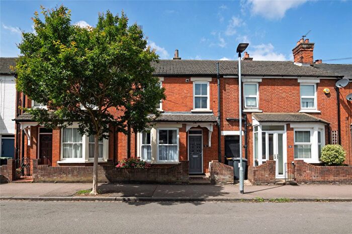 3 Bedroom Terraced House For Sale In George Street, Bedford, Bedfordshire, MK40