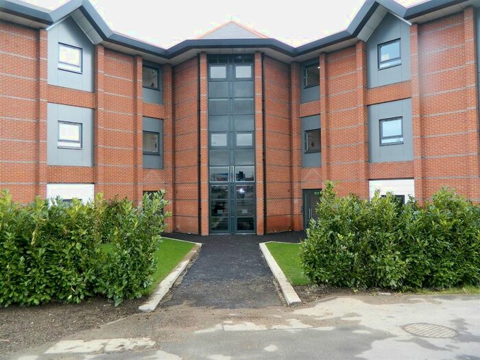 1 Bedroom Flat To Rent In Astoria Heights, Farnham Road, Slough, SL1