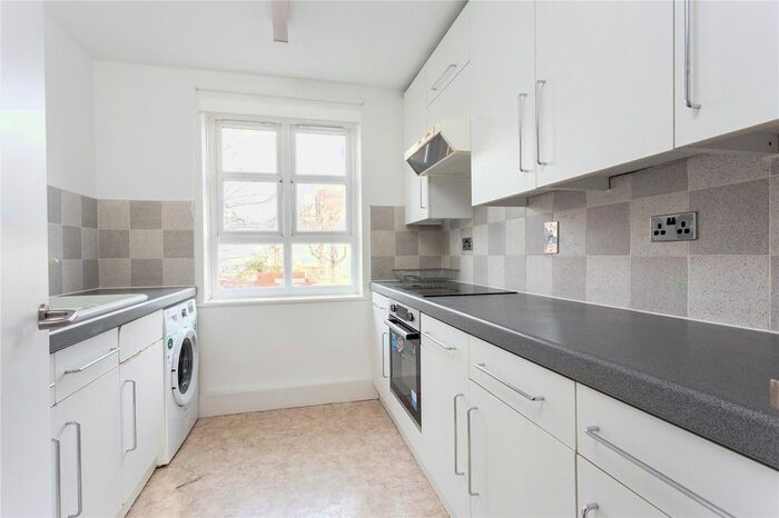 1 Bedroom Flat To Rent In Fuller Close, London, E2