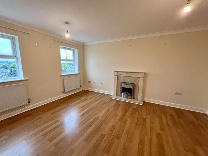 2 Bedroom Apartment To Rent In Spindle Court, Mansfield, NG19