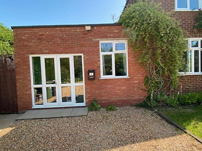Studio To Rent In Hazelwood Lane, Ampthill, Bedfordshire, MK45