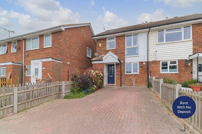 3 Bedroom End Of Terrace House To Rent In Dane Valley Road, Margate, Kent, CT9