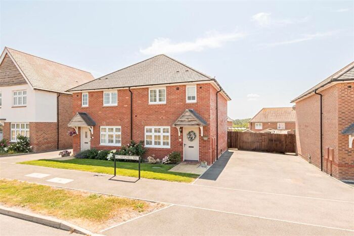 3 Bedroom Semi-Detached House For Sale In Mitchell Way, Milton, Abingdon, Oxfordshire, OX13
