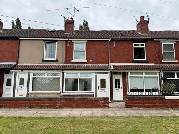 2 Bedroom House For Sale In Alpha Street, Toll Bar, Doncaster, DN5
