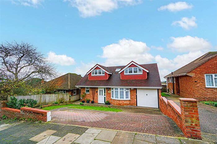 5 Bedroom Detached House For Sale In Pilot Road, Hastings, TN34