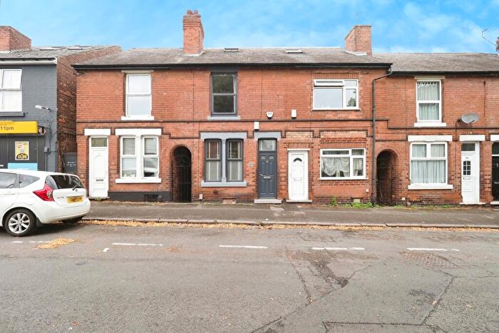 3 Bedroom Terraced House For Sale In Windmill Lane, Nottingham, Nottinghamshire, NG3