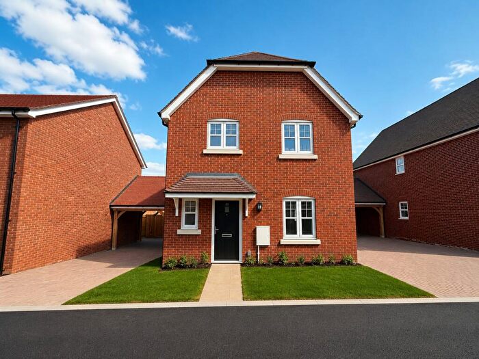 3 Bedroom Link Detached House For Sale In Monarch Place, Newington, Sittingbourne, ME9