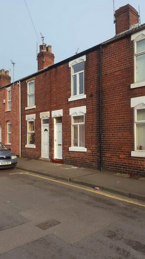 2 Bedroom Terraced House To Rent In Dockin Hill Road, Doncaster DN1