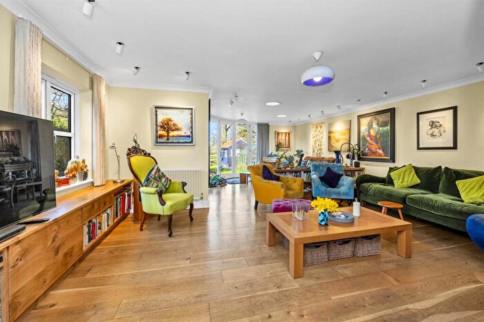 4 Bedroom Detached House For Sale In Palmer Street, Walsham-Le-Willows, IP31