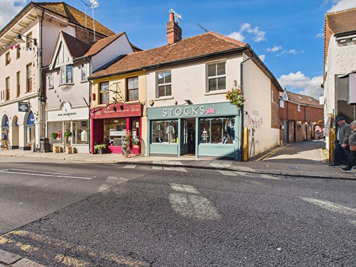 1 Bedroom Flat To Rent In Spittal Street, Marlow, Buckinghamshire, SL7