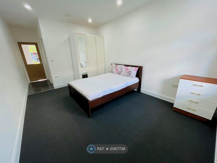 1 Bedroom Flat To Rent In Edmund Road, London, DA16