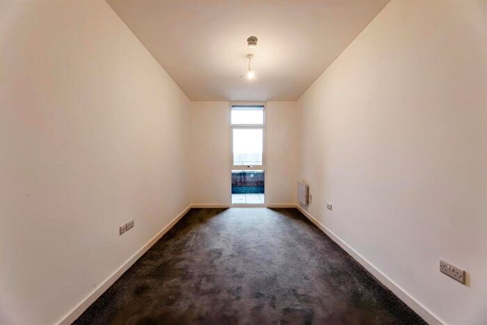 1 Bedroom Flat To Rent In Vernon Street, Bolton, BL1