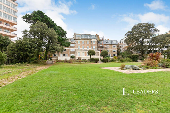 Flat To Rent In Manor Road, Bournemouth, Dorset, BH1