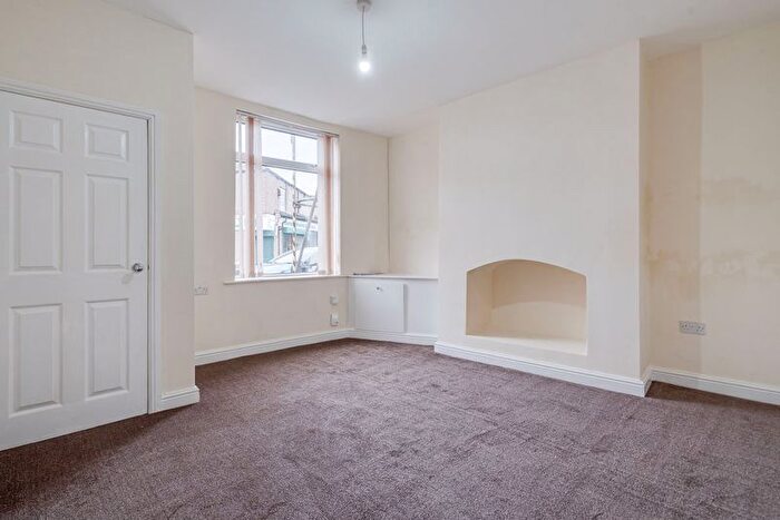 2 Bedroom Terraced House To Rent In Walthew Lane, Platt Bridge, Wigan, WN2