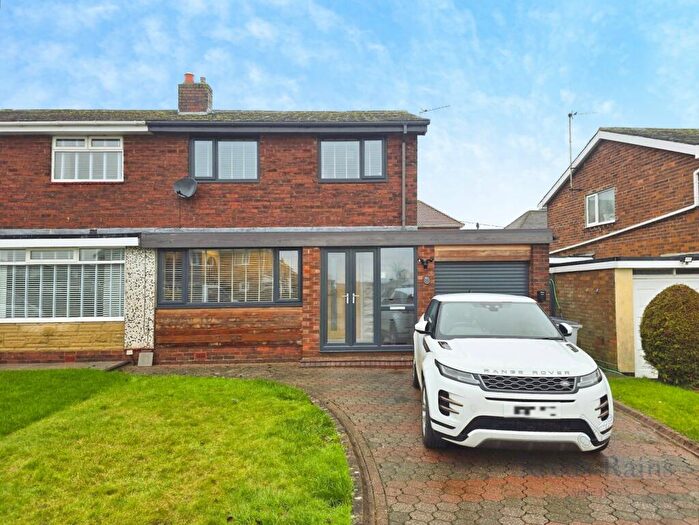 3 Bedroom Semi Detached House For Sale In Ladywell Road, Consett, Durham, DH8