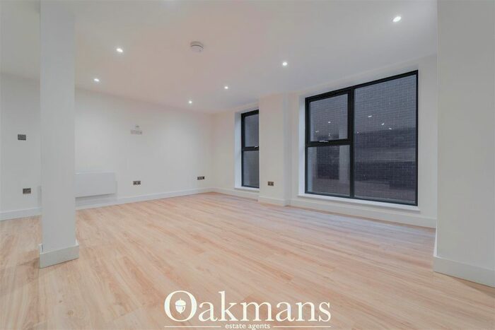 2 Bedroom Flat To Rent In Treadwell Court, Stratford Road, Shirley, B90