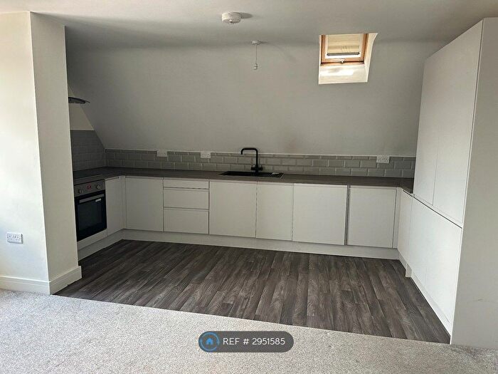 2 Bedroom Flat To Rent In Moorgate St, Rotherham, S60