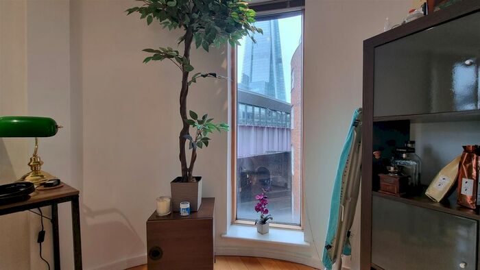 2 Bedroom Flat To Rent In Magdalen Street, London, SE1