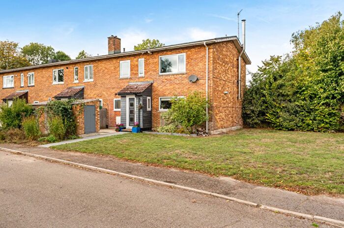 3 Bedroom End Of Terrace House For Sale In Langton Park, Wroughton, Swindon, SN4