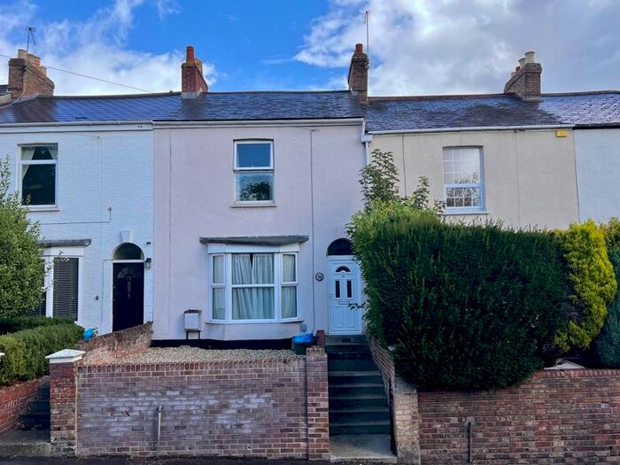 2 Bedroom Terraced House To Rent In Kingston Road, TA2