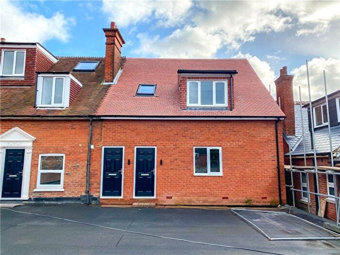 1 Bedroom Apartment For Sale In Fleet Road, Fleet, Hampshire, GU51