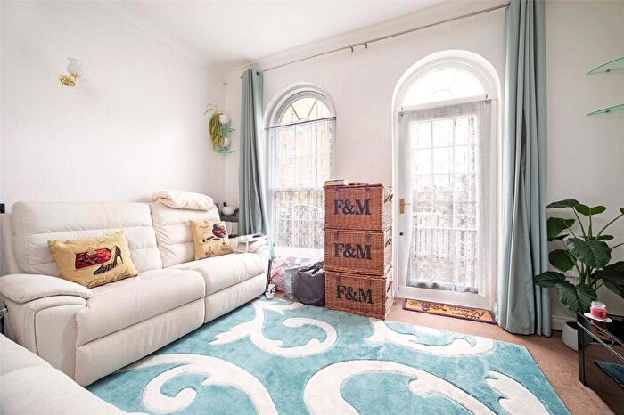 2 Bedroom End Of Terrace House To Rent In Rotherhithe Street, London, SE16