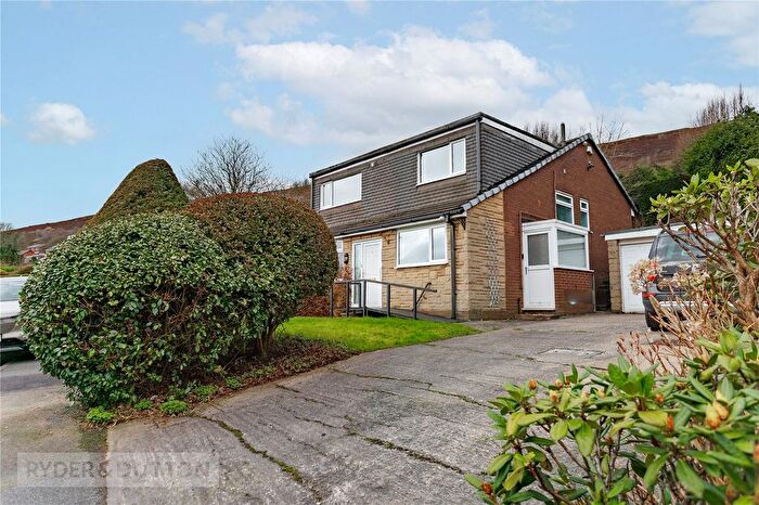 4 Bedroom Detached House For Sale In Gloucester Drive, Diggle, Saddleworth, OL3