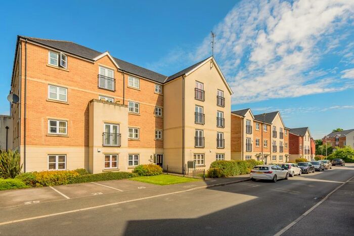 2 Bedroom Apartment To Rent In Montgomery Avenue, Headingley, Leeds, LS16