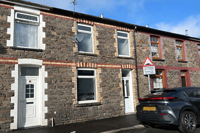 2 Bedroom Terraced House To Rent In Middle Street, Trallwn, Pontypridd, CF37