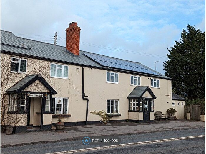 Studio To Rent In Taunton Rd, Wellington, TA21