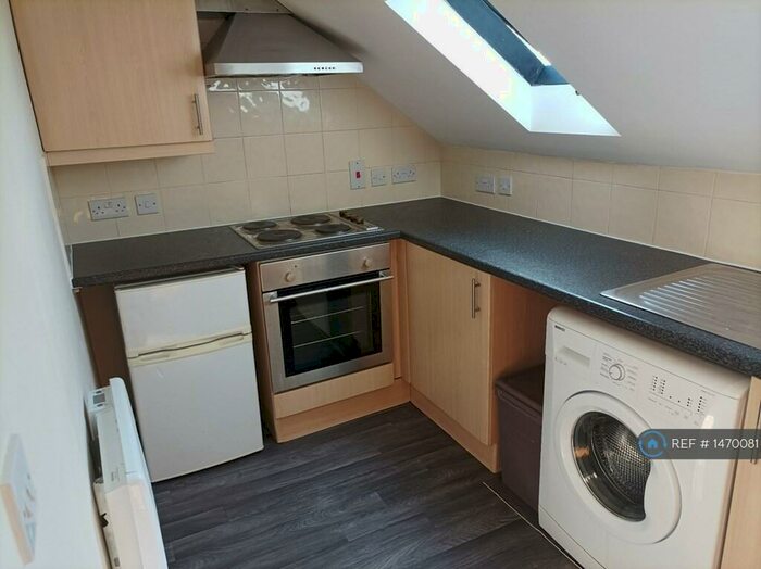 1 Bedroom Flat To Rent In Sheep Market, Leek, ST13