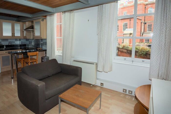 1 Bedroom Flat To Rent In Park Row, Nottingham, NG1