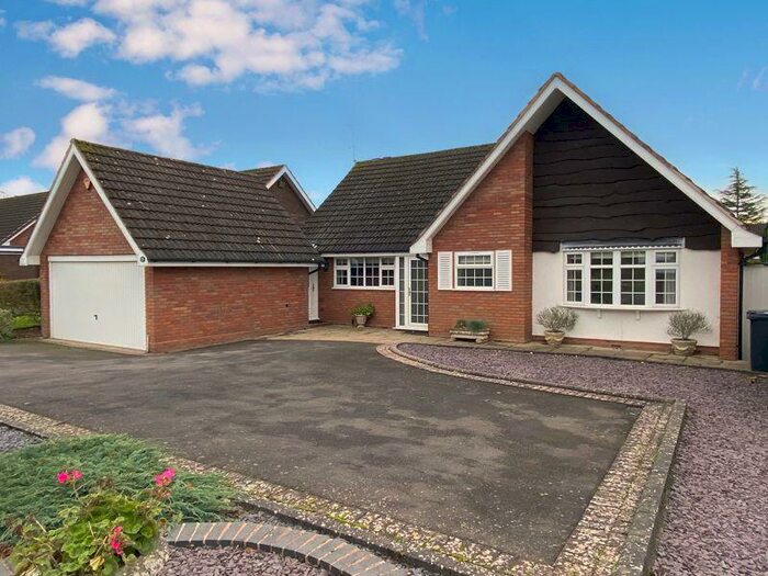 2 Bedroom Detached Bungalow To Rent In Tye Gardens, Pedmore, DY9