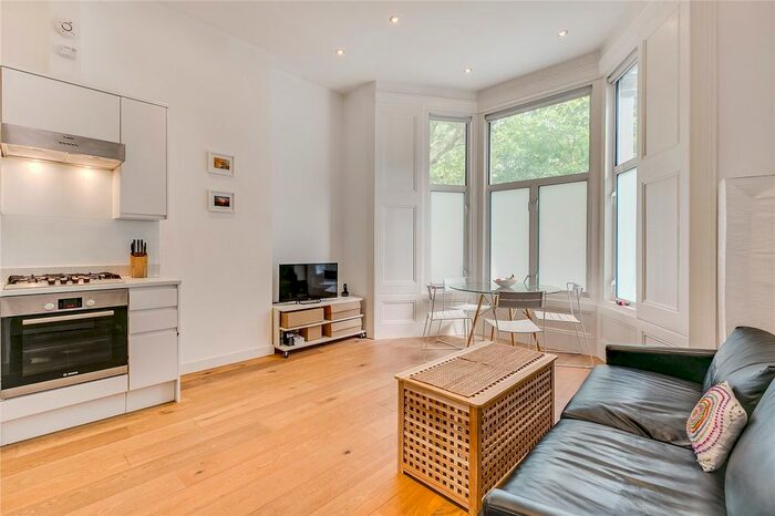 1 Bedroom Flat To Rent In Shepherds Bush Road, London, W6