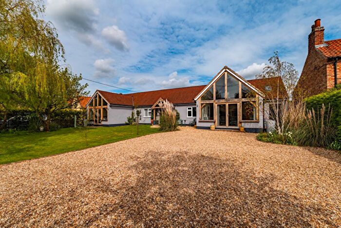 4 Bedroom Bungalow For Sale In The Sedges, Goosegate Lane, Foston, Grantham, Lincolnshire, NG32