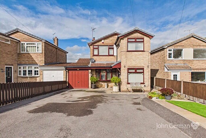 3 Bedroom Link Detached House For Sale In Alport Close, Hulland Ward, DE6